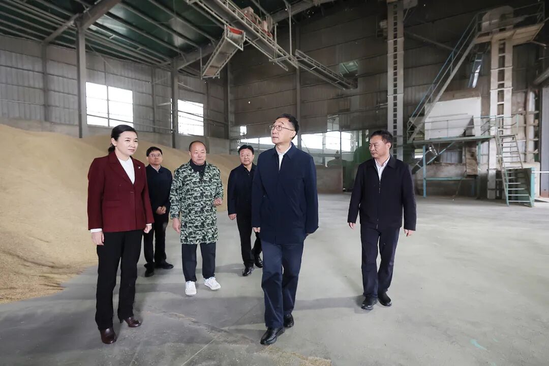 011775025923124801.jpg 113.jpg